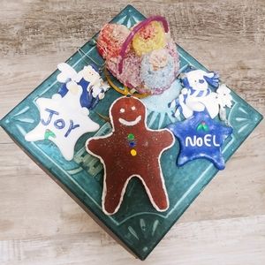 Shimmel’s Rooster with handcrafted ornaments